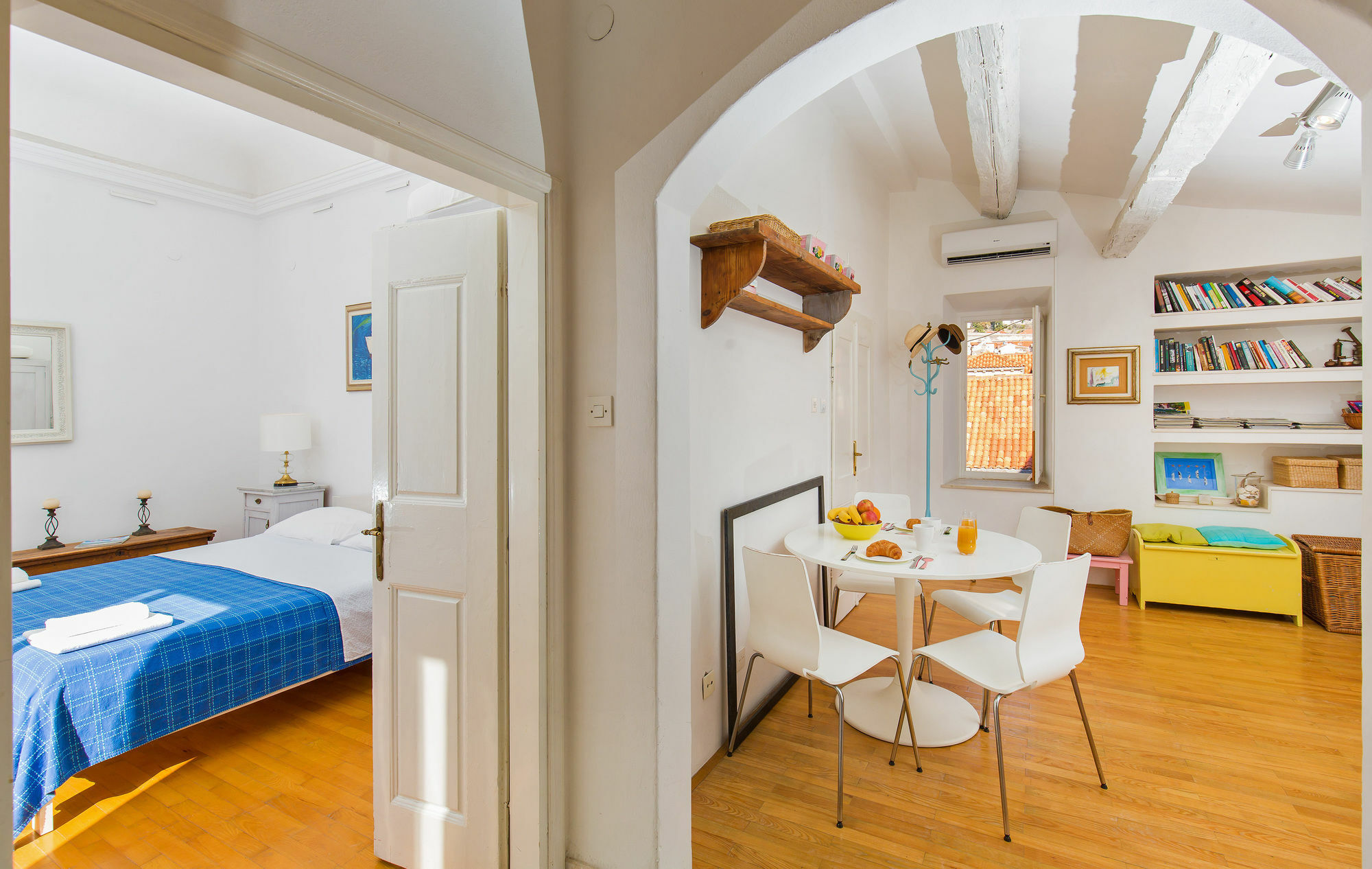 Irundo - Arty Apartment *