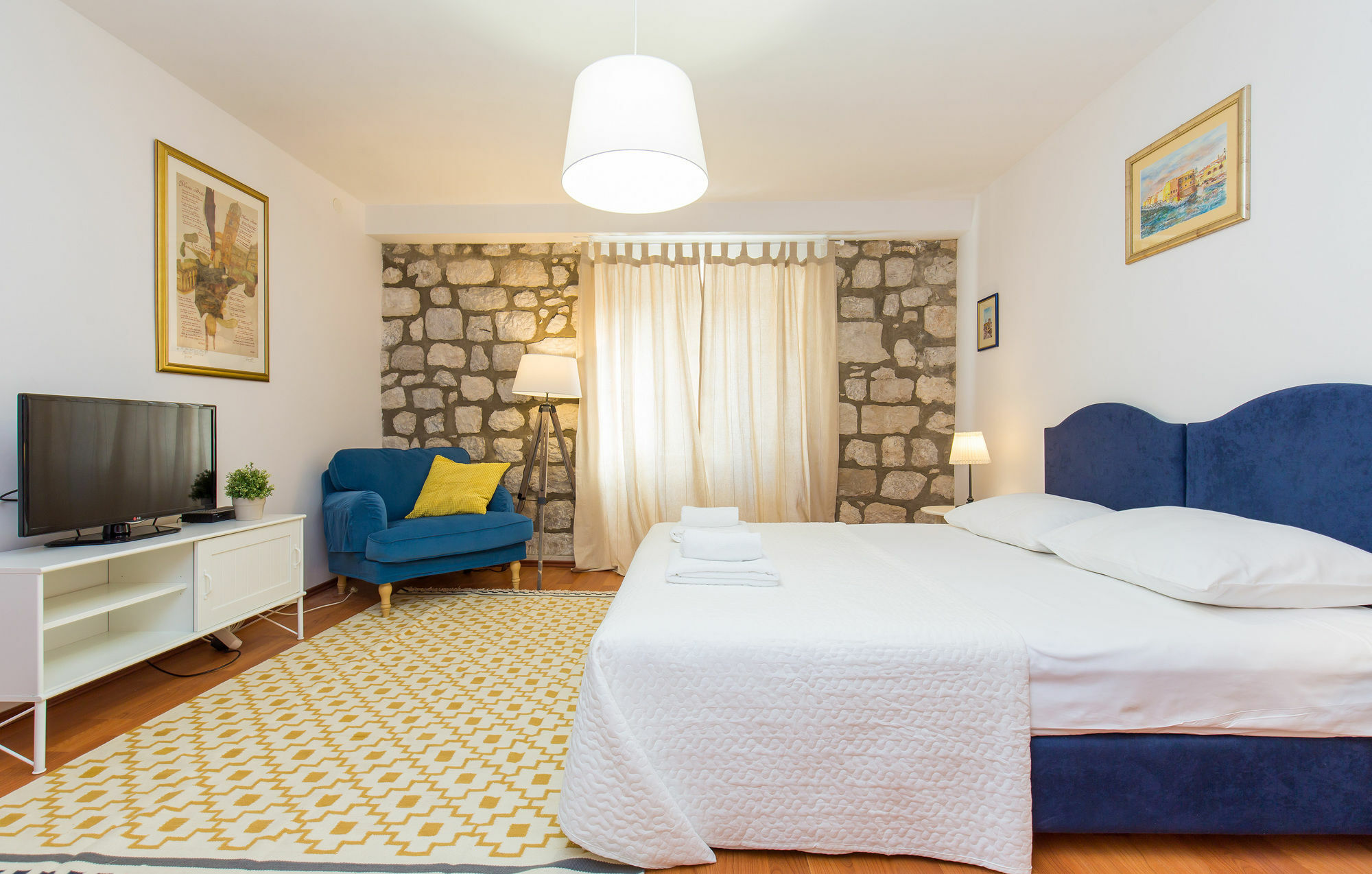 Irundo - Arty Apartment